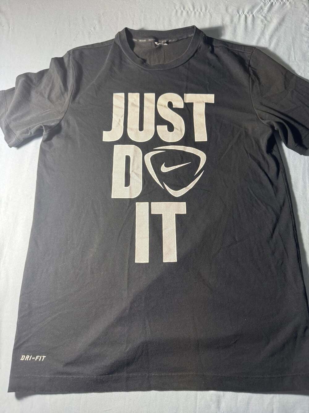 Nike Just Do It T-Shirt Size M Black Dri-Fit
